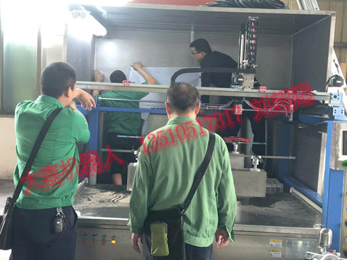 五轴机汽车轮毂喷涂-江西安装现场