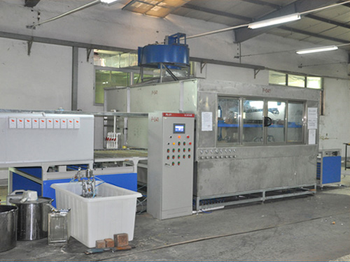 数控在线跟踪喷涂机