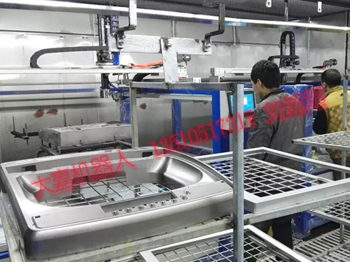 海尔洗衣机面板五轴自动喷涂机