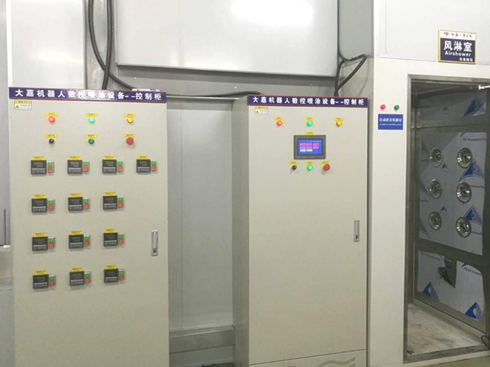 两涂两烤自动喷涂线 自动除尘区域