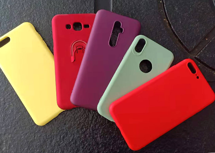 手机壳自动喷油线塑胶喷涂